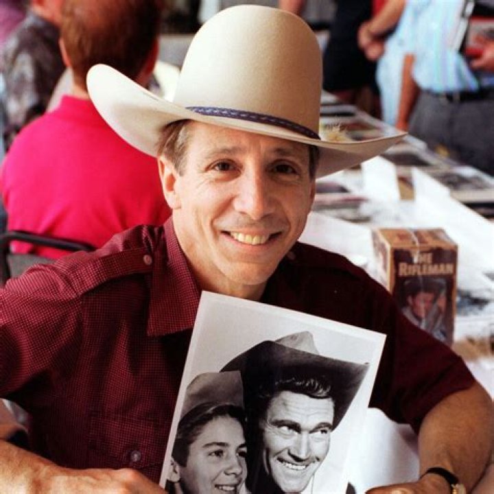 Exploring the Life and Career of Actor Johnny Crawford: A Journey Through Time