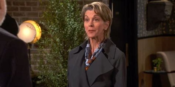 How Tall Is Wendie Malick? Unraveling Height And Its