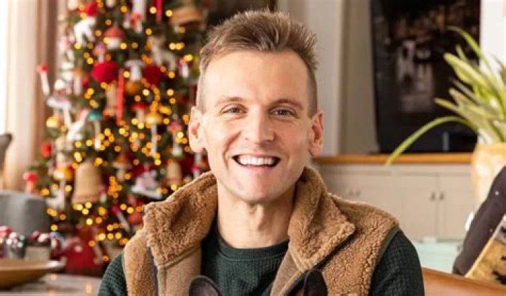 Joel Kratzer: The Inspiring Husband of Kaleb Wyse