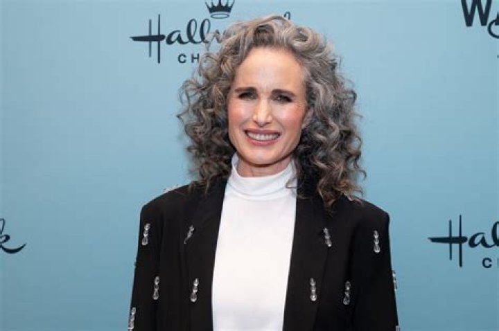 Lisa Johnson: A Rising Star in the World of Fashion