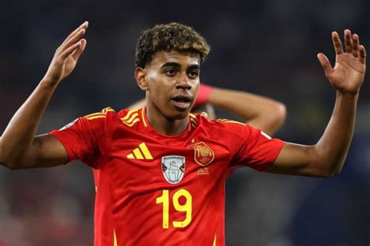 Unveiling Christine FNV: A Rising Star in the Digital Era