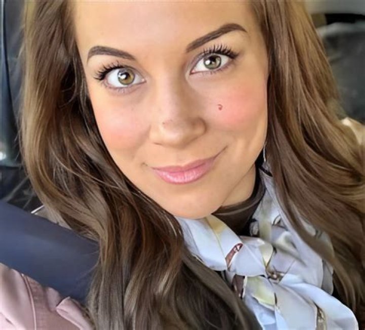 Unveiling Jennifer Tanko's Instagram: Style, Beauty, And Inspiration